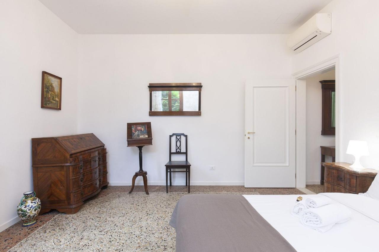 Residence Santa Marta By Halldis Βενετία Εξωτερικό φωτογραφία